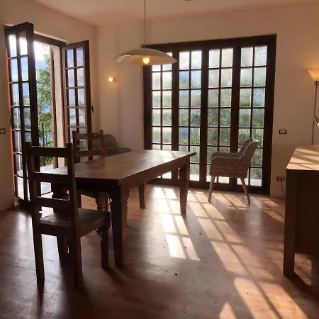 Bed & Breakfast Il Larice D 'Oro Lecco